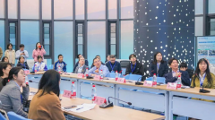 精准智能化学全国沉点尝试室副从任江俊绍